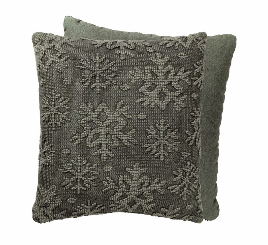 #105146  Snowflake Pillow 18x18